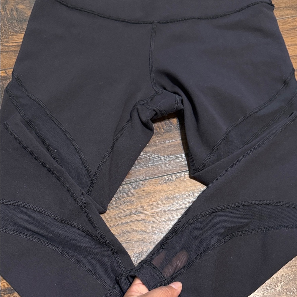 Lululemon Athletica Black High-Waisted Leggings - Picture 7 of 9